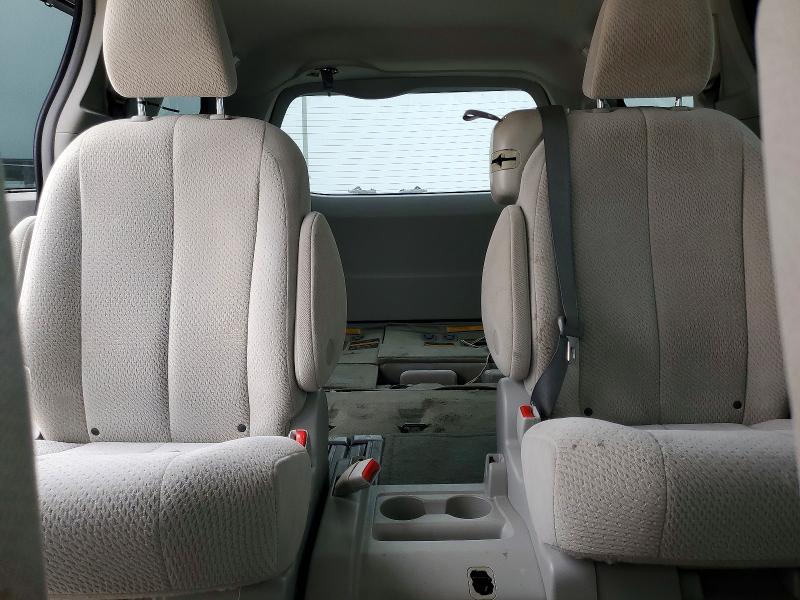 Photo 9 from auction – 2012 TOYOTA SIENNA with VIN 5TDKK3DC5CS241370