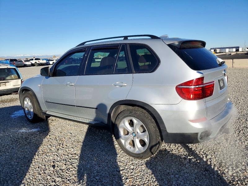 Photo 2 from auction – 2013 BMW X5 with VIN 5UXZV8C56DL898783