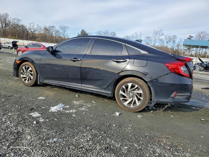 Photo 2 from auction – 2017 HONDA CIVIC with VIN 2HGFC2F72HH503118