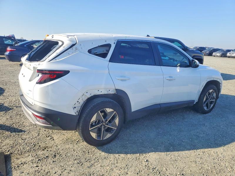Photo 3 from auction – 2025 HYUNDAI TUCSON SEL with VIN 5NMJBCDE8SH493757