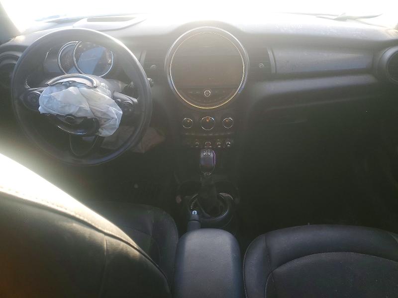 Photo 8 from auction – 2017 MINI COOPER with VIN WMWXP5C51H3C63798