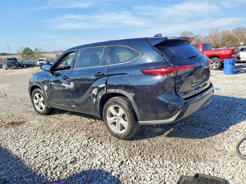 Photo 2 from auction – 2021 TOYOTA HIGHLANDER with VIN 5TDCZRAH8MS533891