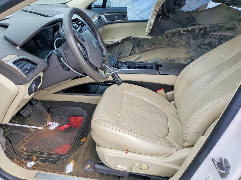 Photo 7 from auction – 2013 LINCOLN MKZ with VIN 3LN6L2GK4DR816800