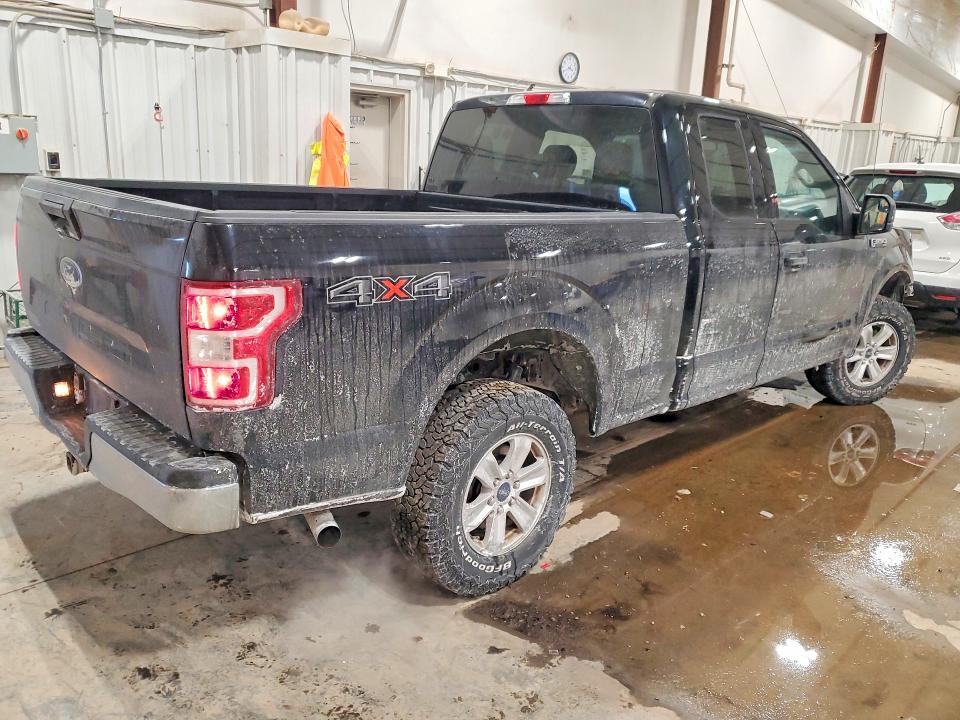 Photo 3 from auction – 2018 FORD F150 SUPER with VIN 1FTFX1E57JFE41266