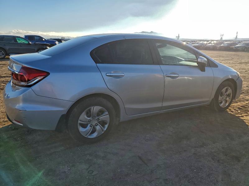 Photo 3 from auction – 2015 HONDA CIVIC LX with VIN 19XFB2F56FE202019