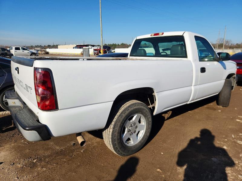 Photo 3 from auction – 2004 CHEVROLET SILVERADO with VIN 1GCEC14V84E201579