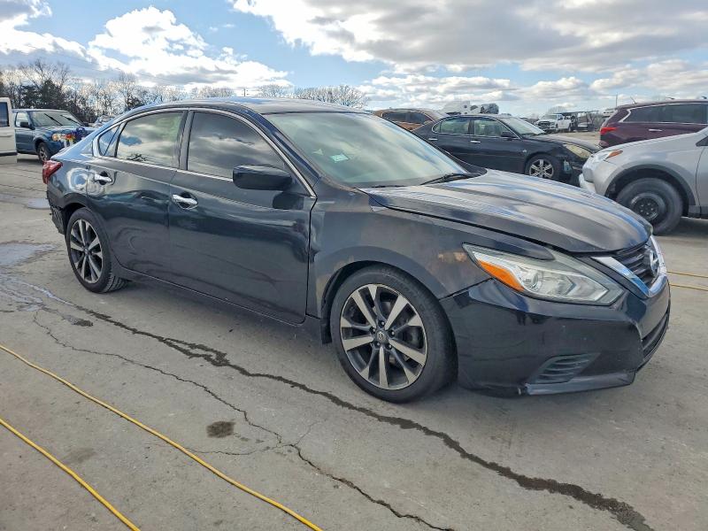 Photo 4 from auction – 2016 NISSAN ALTIMA 2.5 with VIN 1N4AL3AP8GC213026