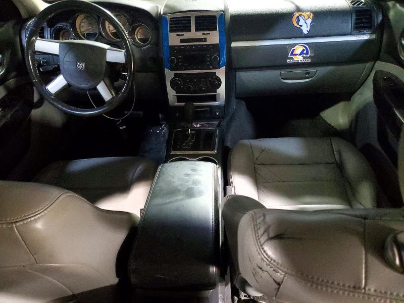 Photo 8 from auction – 2010 DODGE CHARGER with VIN 2B3CK9CV3AH318051