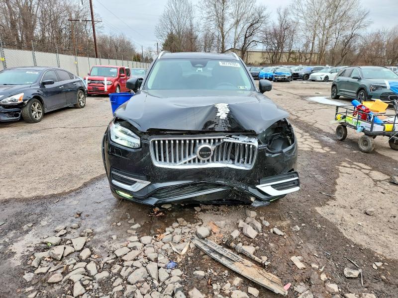 Photo 5 from auction – 2023 VOLVO XC90 PLUS with VIN YV4062PN6P1998734