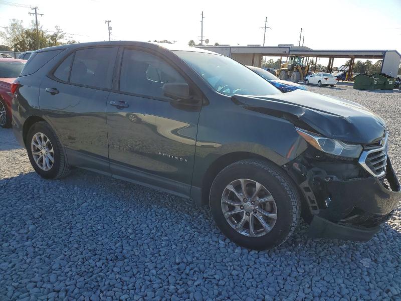 Photo 4 from auction – 2018 CHEVROLET EQUINOX with VIN 3GNAXHEV6JS511863