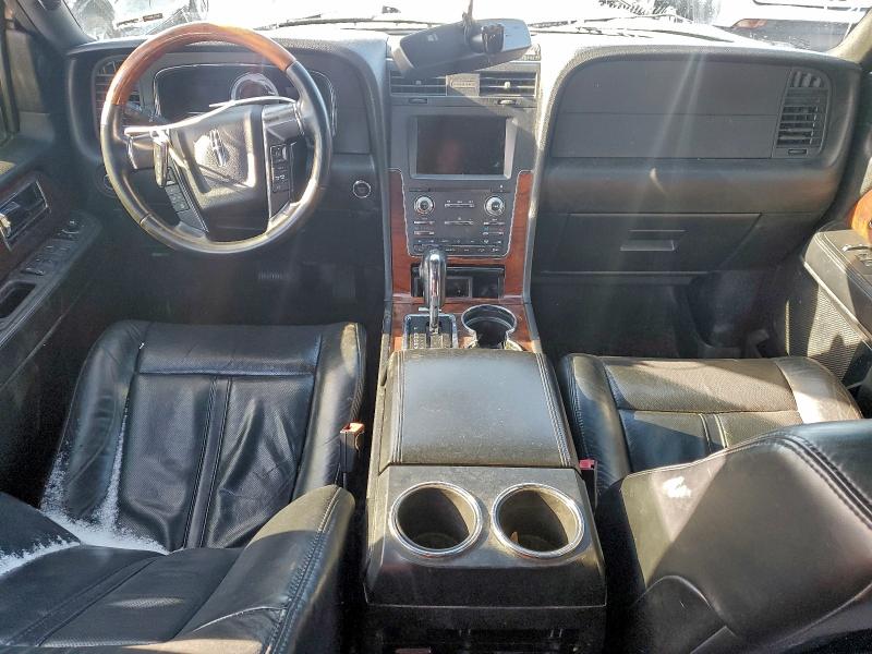 Photo 8 from auction – 2015 LINCOLN NAVIGATOR with VIN 5LMJJ3JT6FEJ04105