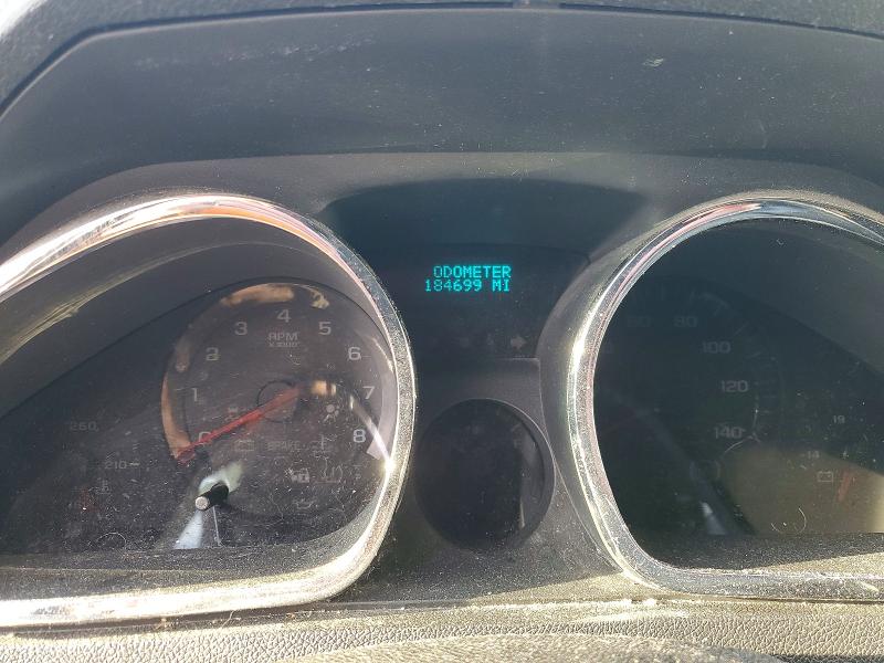 Photo 9 from auction – 2011 CHEVROLET TRAVERSE L with VIN 1GNKRGED3BJ172952