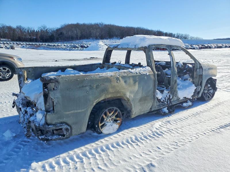 Photo 3 from auction – 2019 CHEVROLET SILVERADO with VIN 1GCRYEED4KZ352778