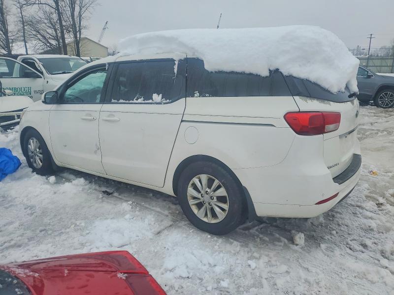 Photo 2 from auction – 2015 KIA SEDONA with VIN KNDMB5C1XF6019416