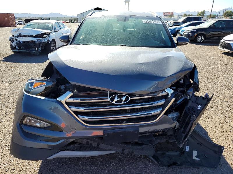 Photo 5 from auction – 2017 HYUNDAI TUCSON LIM with VIN KM8J3CA28HU319840