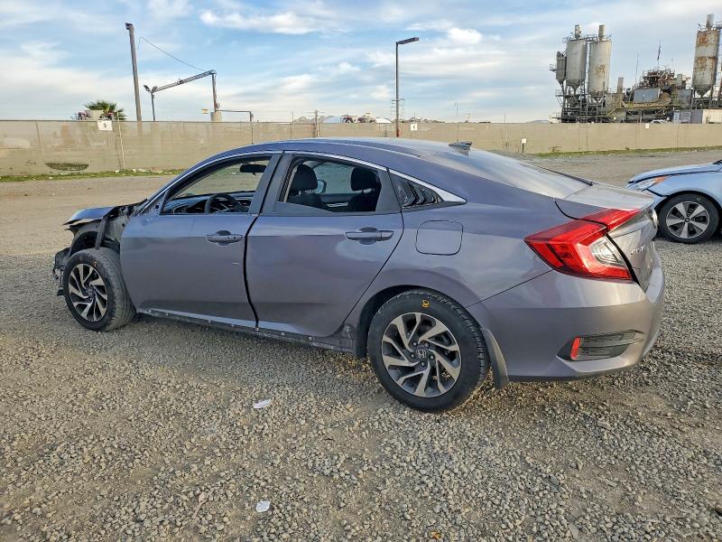 Photo 2 from auction – 2016 HONDA CIVIC with VIN 2HGFC2F72GH565388