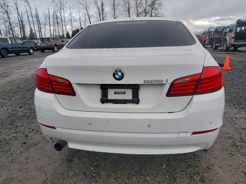 Photo 6 from auction – 2013 BMW 528 XI with VIN WBAXH5C52DDW16547