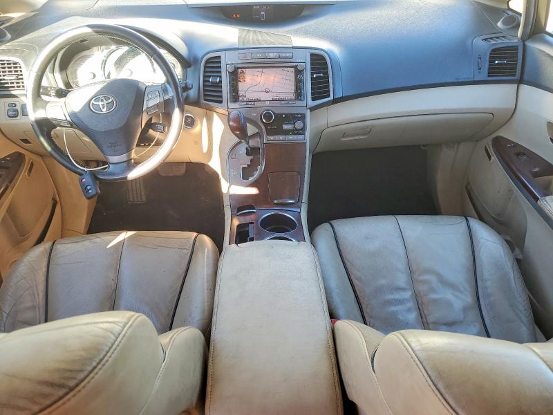 Photo 8 from auction – 2010 TOYOTA VENZA with VIN 4T3ZK3BB6AU028531