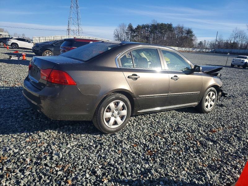 Photo 3 from auction – 2009 KIA OPTIMA LX with VIN KNAGE228995300891