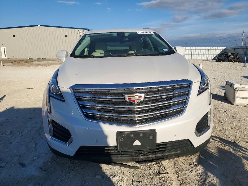 Photo 5 from auction – 2018 CADILLAC XT5 with VIN 1GYKNCRSXJZ199811