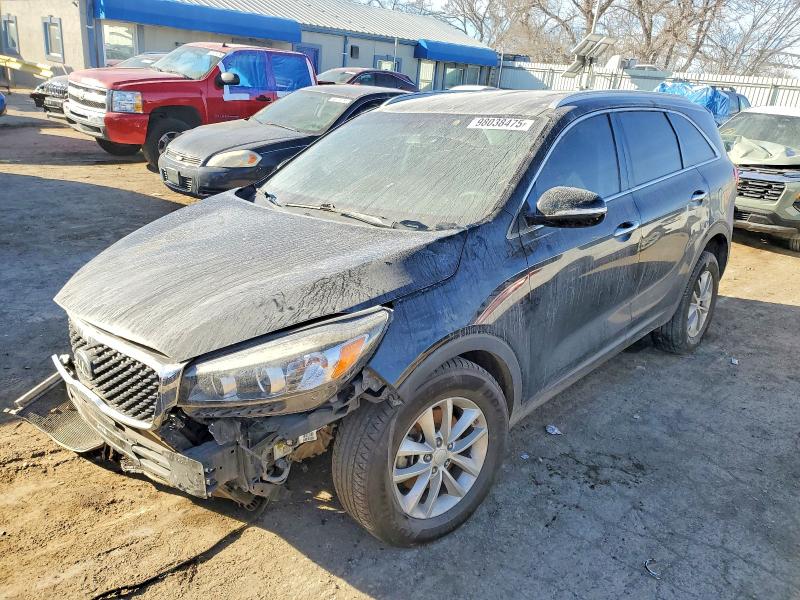 Photo 1 from auction – 2017 KIA SORENTO with VIN 5XYPG4A32HG217257
