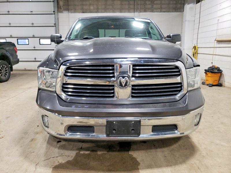 Photo 5 from auction – 2016 RAM 1500 with VIN 1C6RR7GT6GS142896