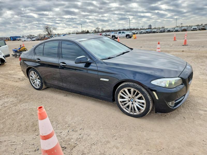 Photo 4 from auction – 2011 BMW 550 I with VIN WBAFR9C5XBC617609