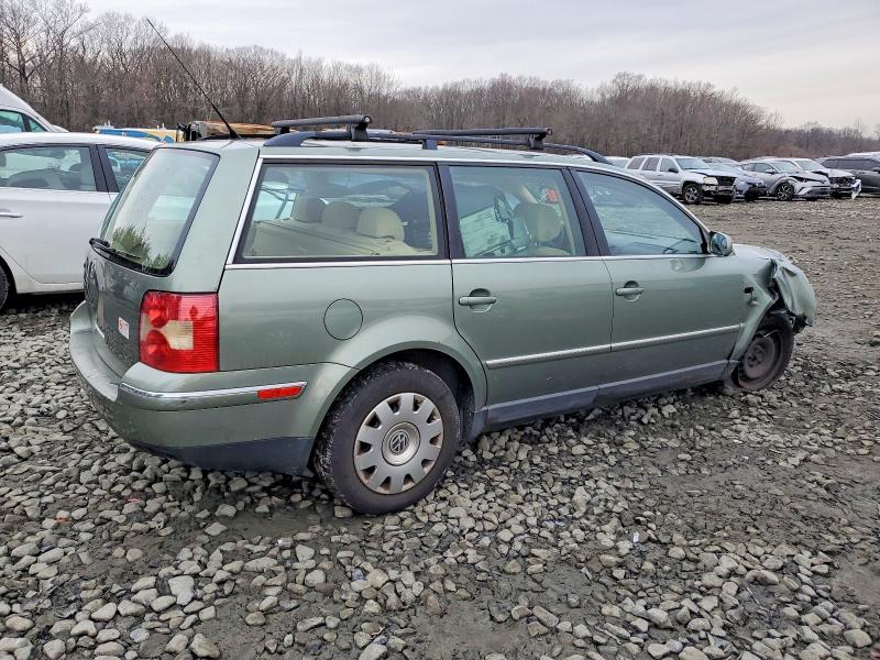 Photo 3 from auction – 2003 VOLKSWAGEN PASSAT GL with VIN WVWND63B63E369480