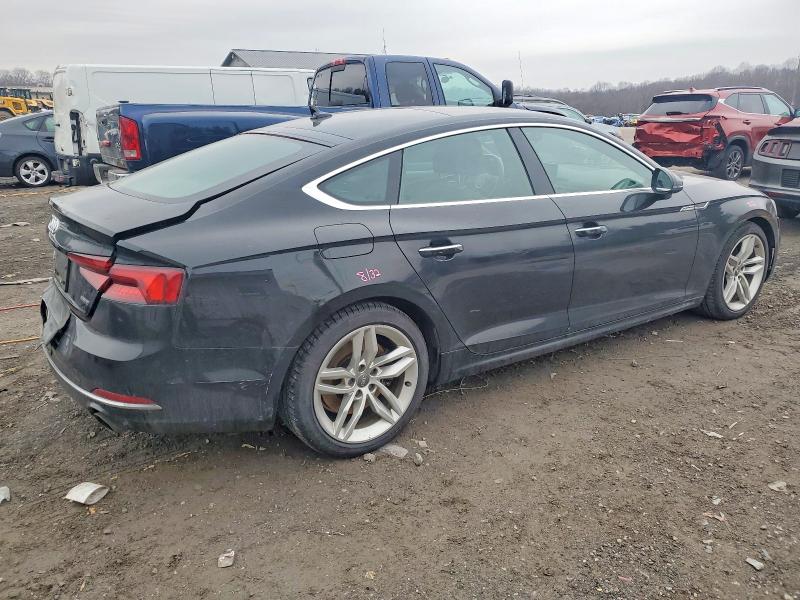 Zdjęcie 3 z aukcji – 2019 AUDI A5 PREMIUM z VIN WAUANCF57KA097900