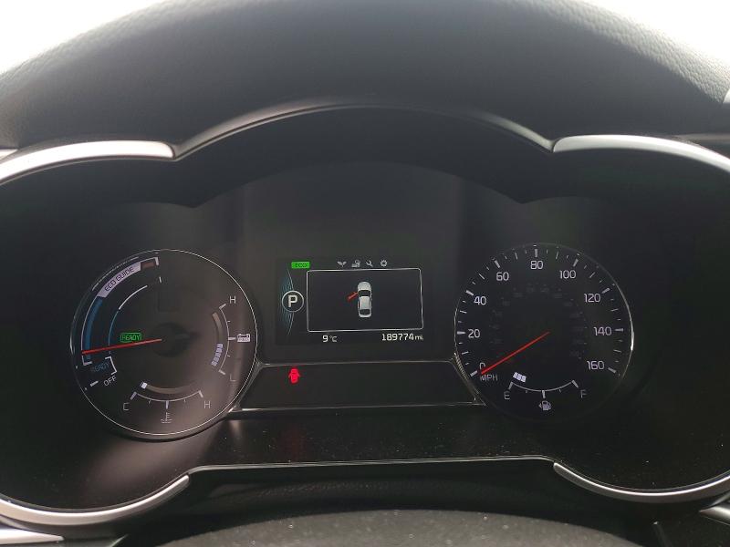 Photo 9 from auction – 2016 KIA OPTIMA with VIN KNAGM4AD4G5099556