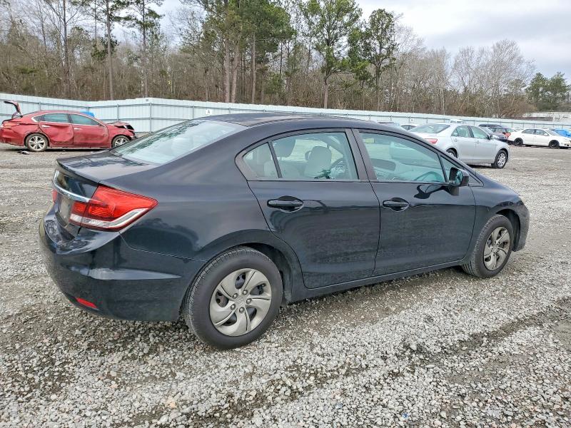 Photo 3 from auction – 2014 HONDA CIVIC LX with VIN 19XFB2F55EE040835