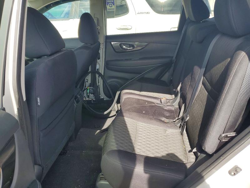 Photo 10 from auction – 2017 NISSAN ROGUE S with VIN 5N1AT2MT0HC879677