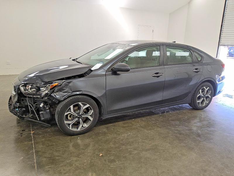 KIA FORTE FE 2021 with VIN 3KPF24AD0ME340047 - Photo from auction