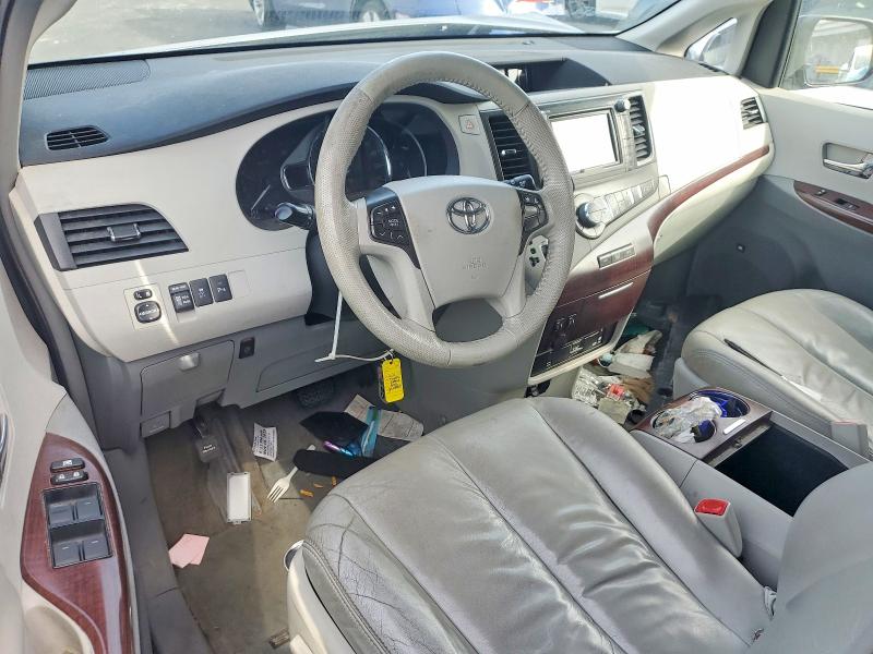 Photo 8 from auction – 2011 TOYOTA SIENNA with VIN 5TDYK3DCXBS119452