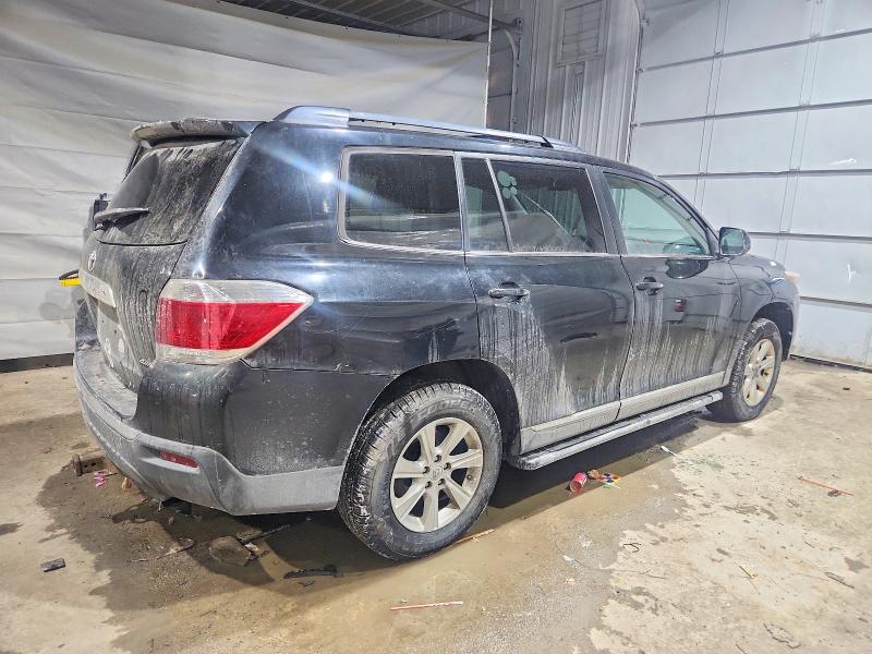 Photo 3 from auction – 2012 TOYOTA HIGHLANDER with VIN 5TDBK3EH7CS169081