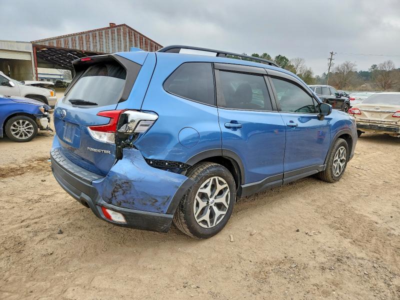 Photo 3 from auction – 2021 SUBARU FORESTER with VIN JF2SKAJC6MH528054