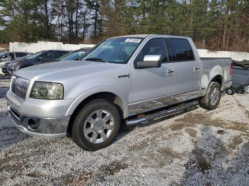 LINCOLN MARK LT 2006 with VIN 5LTPW16586FJ14644 - Photo from auction