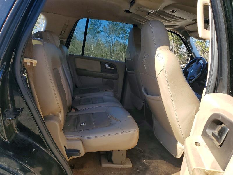 Photo 11 from auction – 2004 FORD EXPEDITION with VIN 1FMPU15L84LB06286