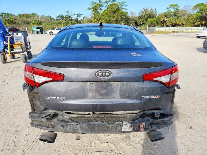 Photo 6 from auction – 2011 KIA OPTIMA SX with VIN KNAGR4A64B5114701