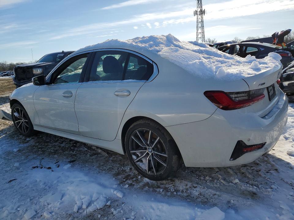 Photo 2 from auction – 2020 BMW 330XI with VIN 3MW5R7J05L8B20838