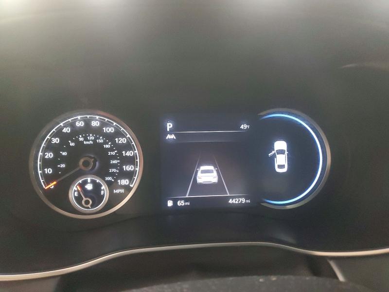 Photo 9 from auction – 2022 GENESIS G70 BASE with VIN KMTG34TA5NU102445