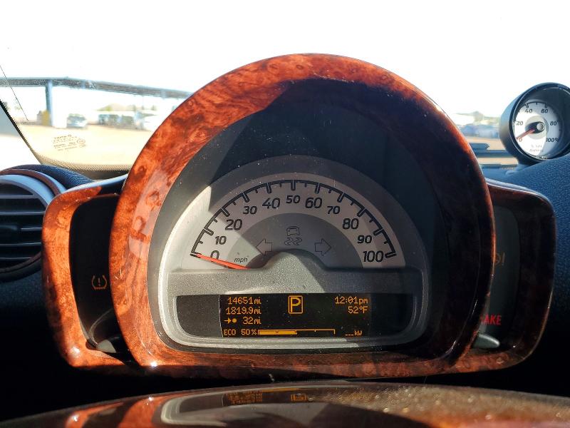 Photo 9 from auction – 2013 SMART FORTWO with VIN WMEEJ9AAXDK679611