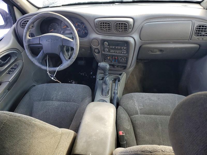 Photo 8 from auction – 2004 CHEVROLET TRAILBLAZER with VIN 1GNDS13S142122303