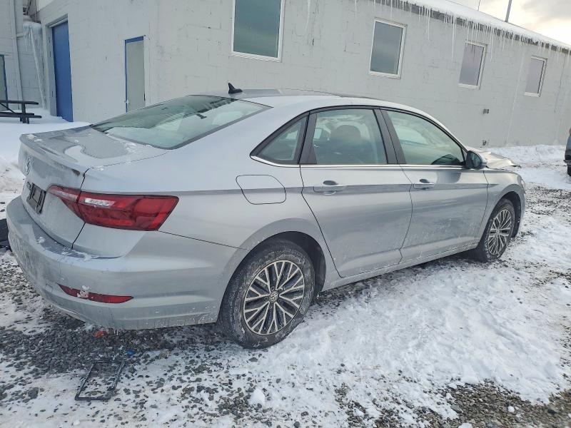 Photo 3 from auction – 2020 VOLKSWAGEN JETTA with VIN 3VWCB7BU4LM055386