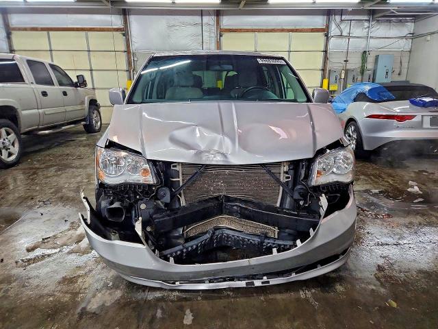 Photo 5 from auction – 2012 DODGE GRAND CARA with VIN 2C4RDGCG3CR171154