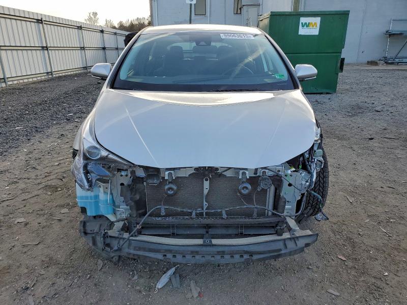 Photo 5 from auction – 2017 TOYOTA PRIUS with VIN JTDKARFU3H3535029