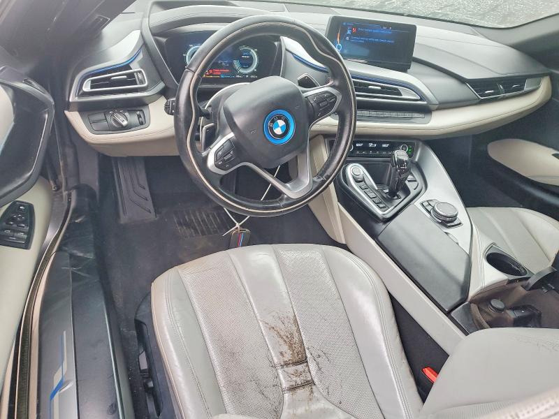 Photo 8 from auction – 2015 BMW I8 with VIN WBY2Z2C55FV674446