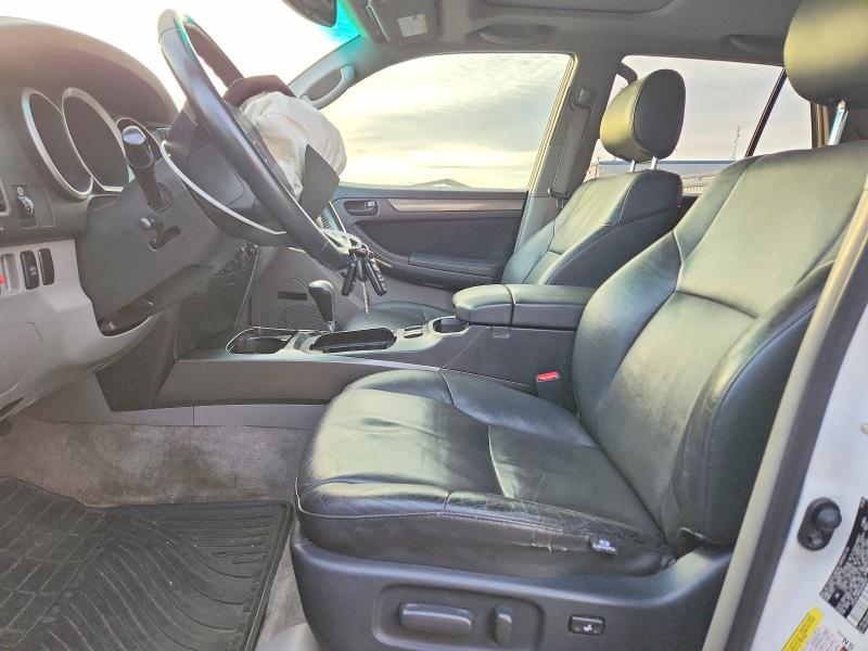 Photo 7 from auction – 2006 TOYOTA 4RUNNER SR with VIN JTEZU14R060068247
