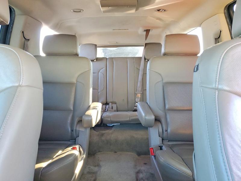 Photo 10 from auction – 2015 CHEVROLET SUBURBAN with VIN 1GNSKKKC9FR609802