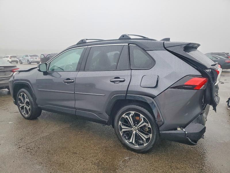 Photo 2 from auction – 2025 TOYOTA RAV4 XSE with VIN JTMFB3FV5SD242187